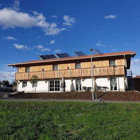 רויטה Gaestehaus Am Hahnenkamm מראה חיצוני תמונה