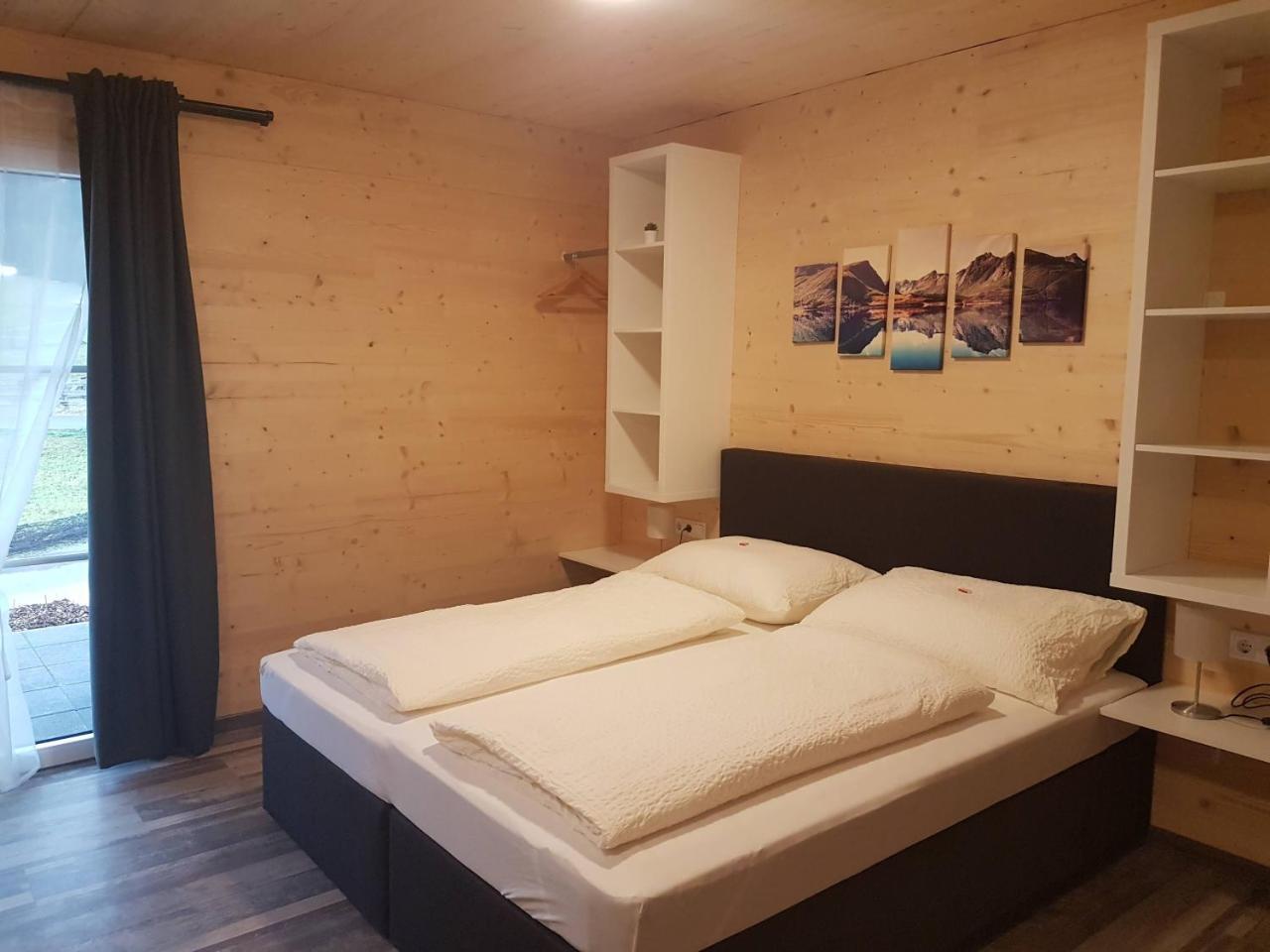 רויטה Gaestehaus Am Hahnenkamm מראה חיצוני תמונה